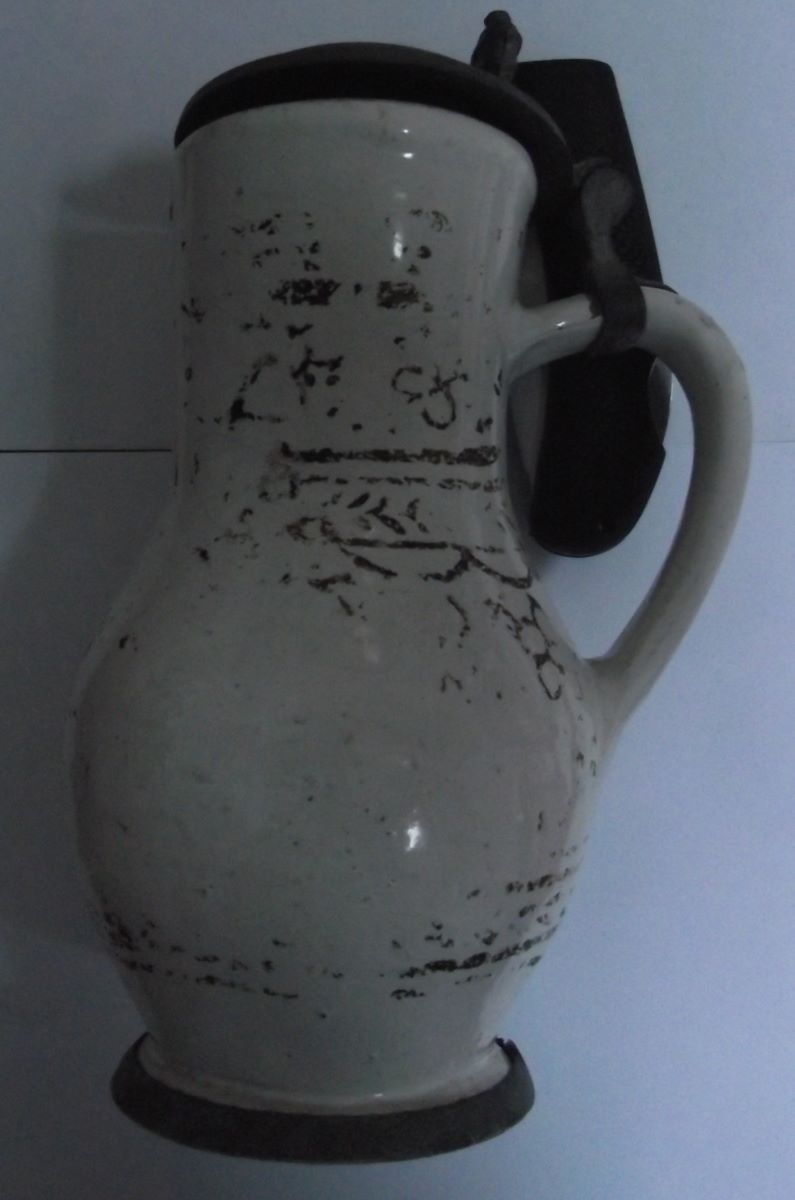 Cană cu capac