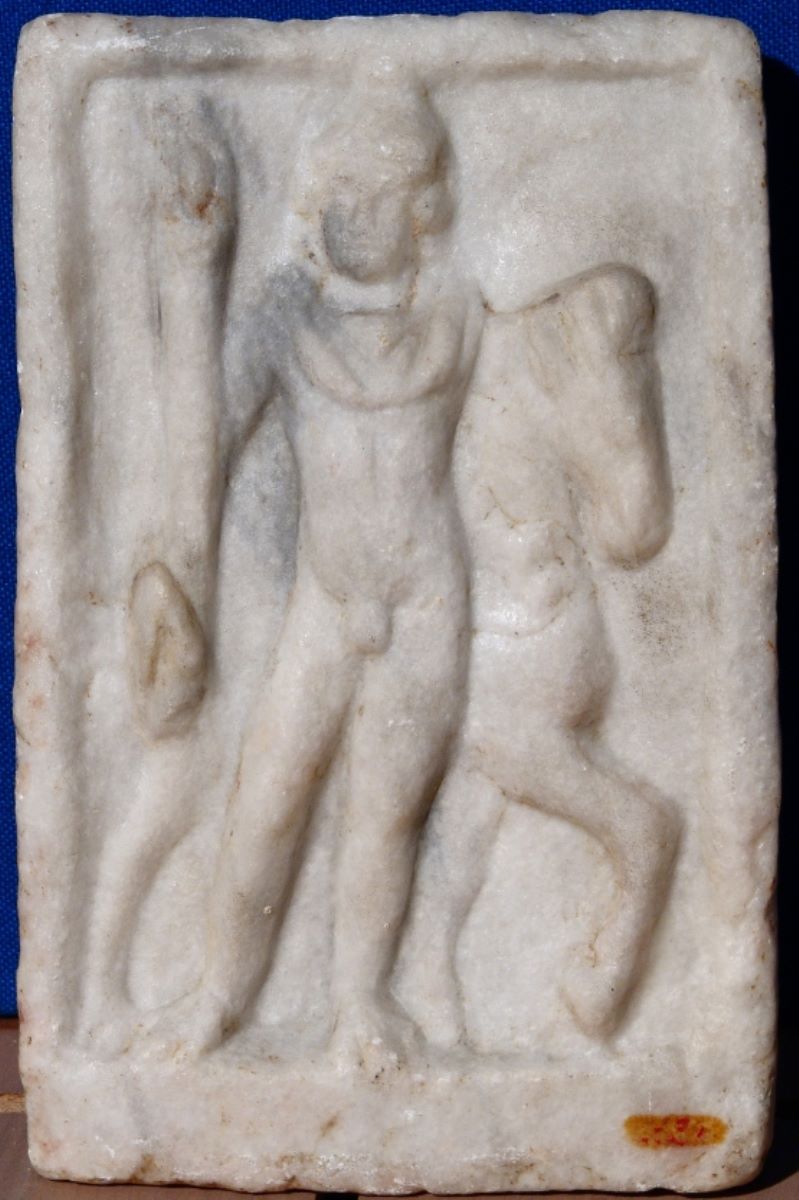 Relief votiv