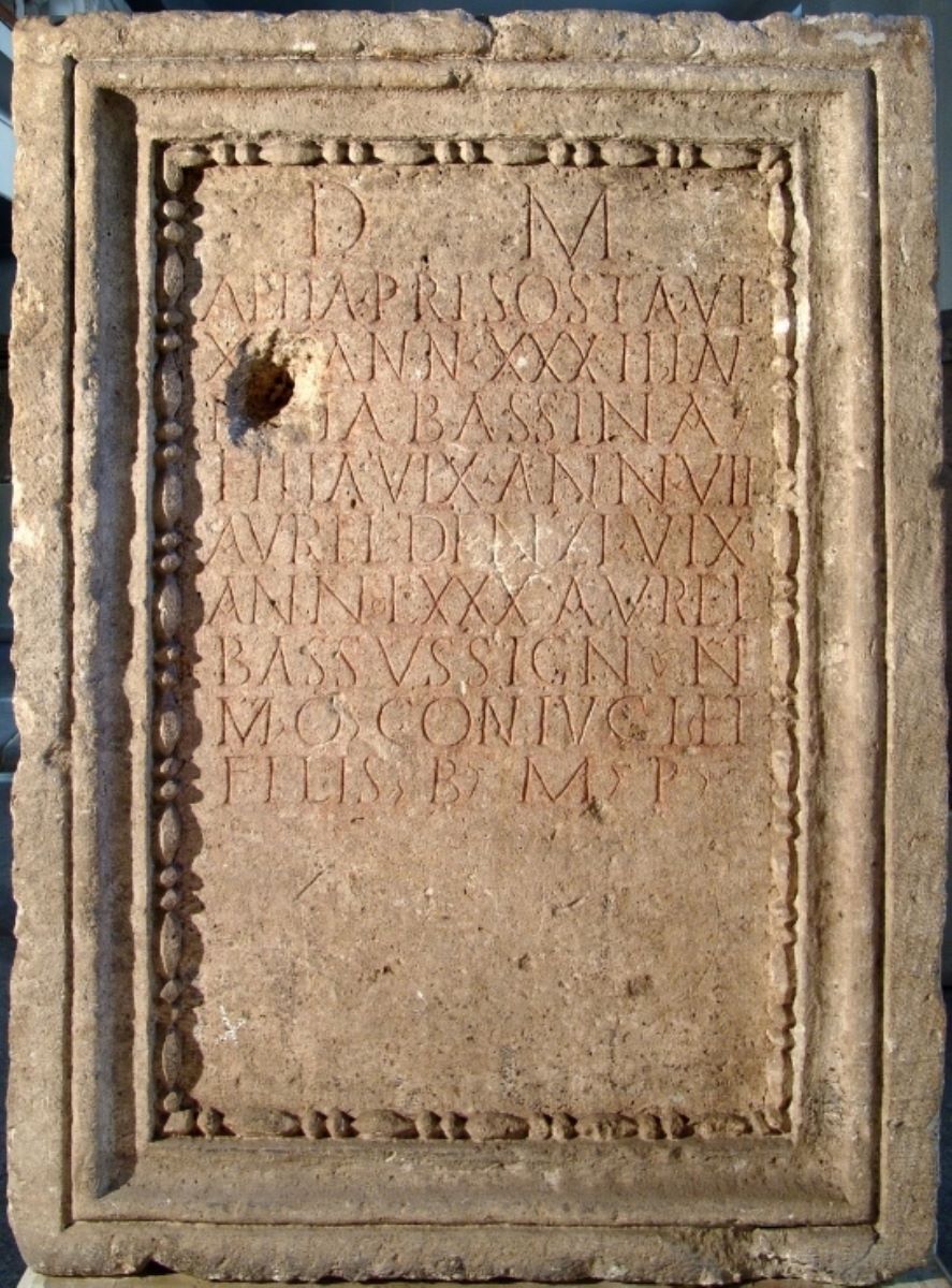 Altar funerar