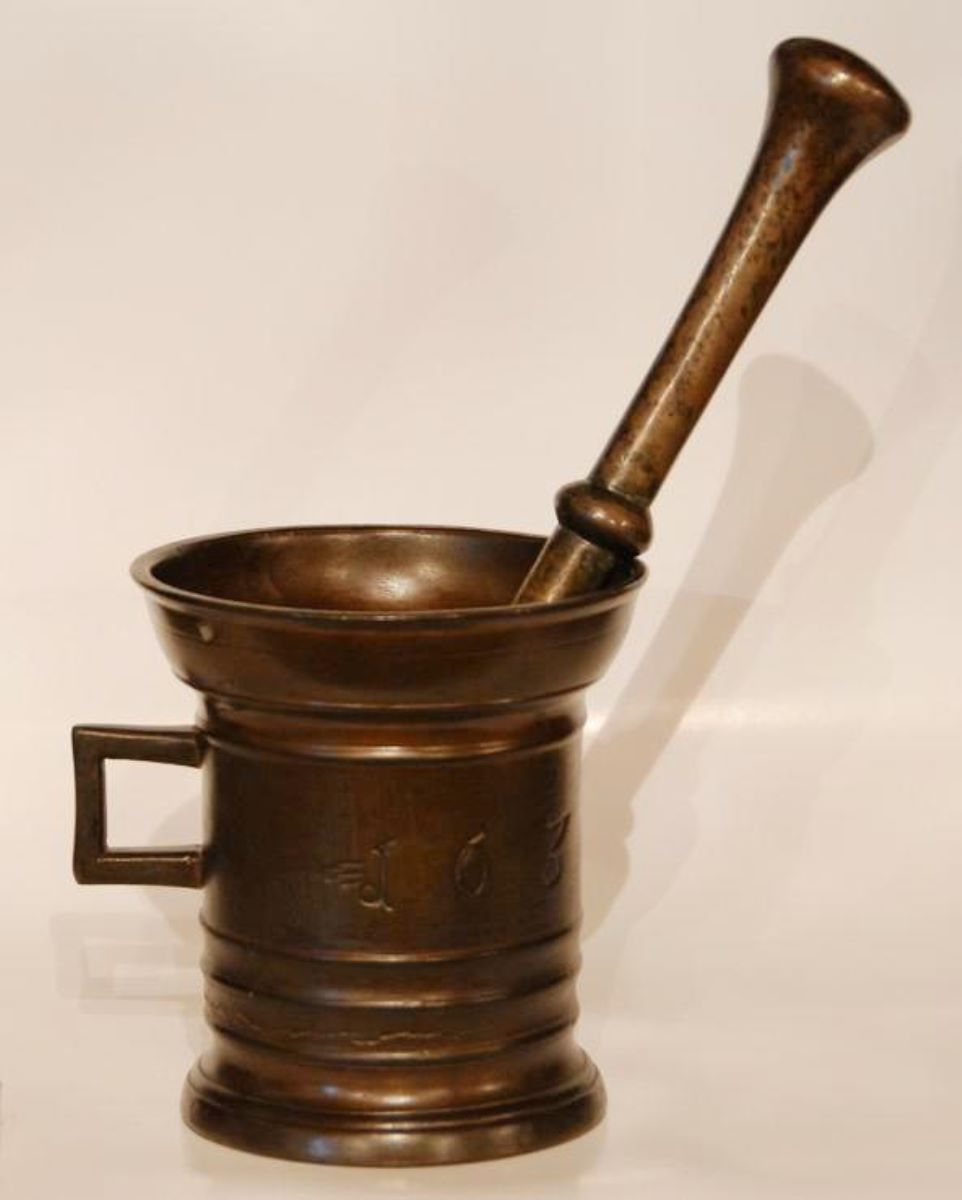Mojar din bronz