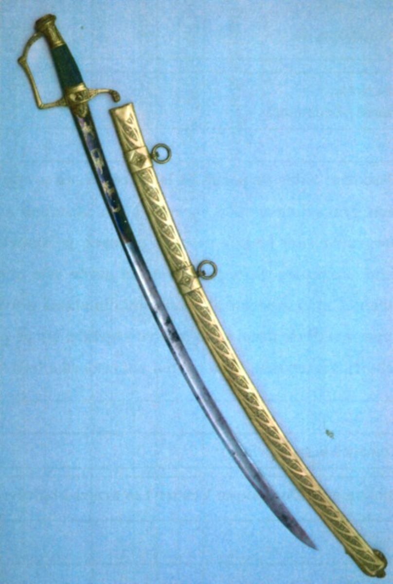 sabie de paradă