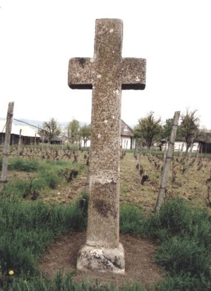 Cruce de hotar, de pomenire, de pază