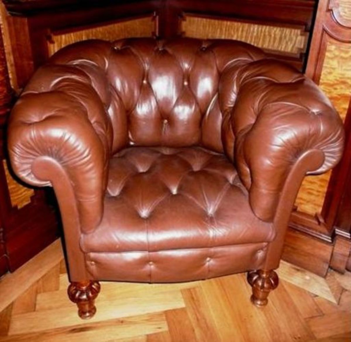 fotoliu Chesterfield