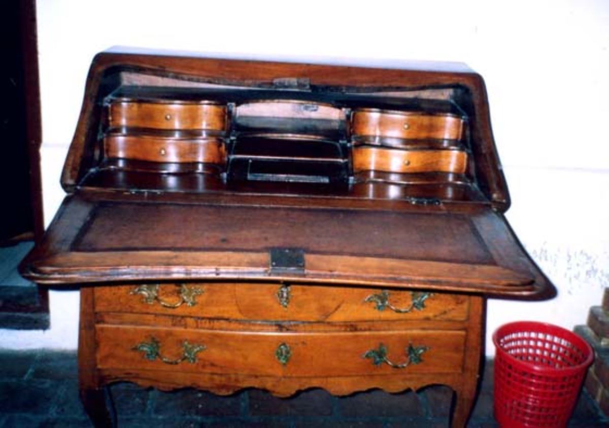 Secretaire de damă