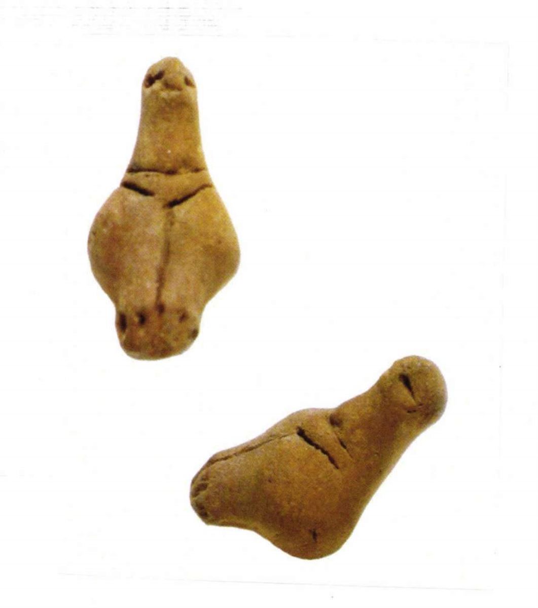 Statuetă antropomorfă feminină
