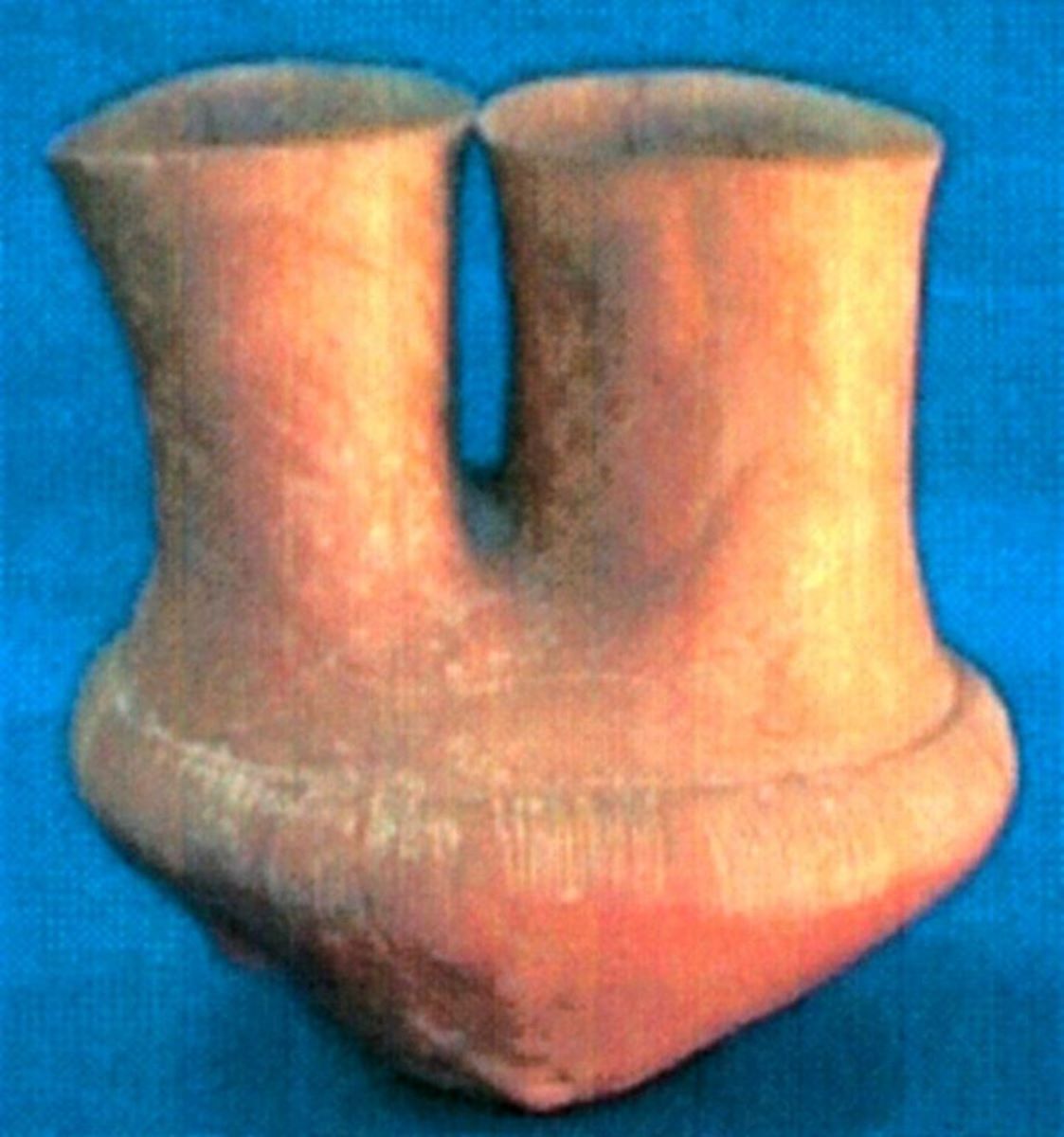 Kernos decorat