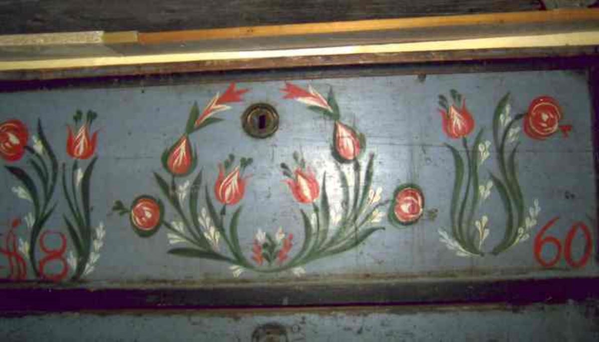 tulipántos láda