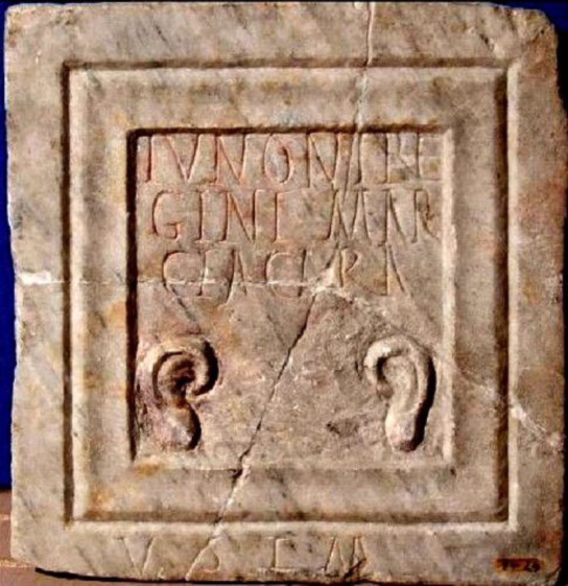 Relief votiv