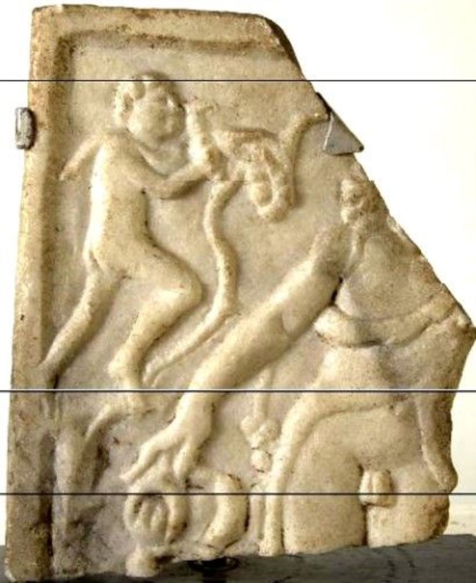 Relief votiv dionisiac