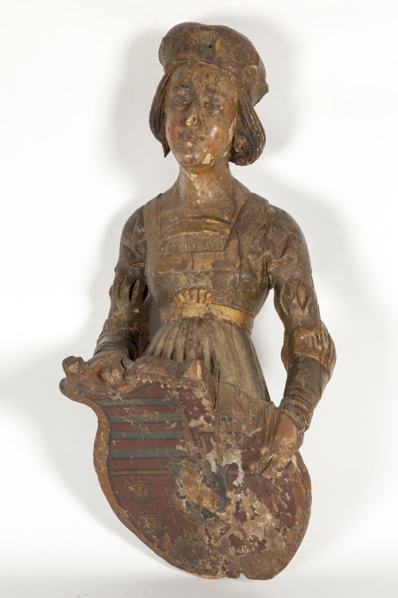 Figurină cu blazonul regal maghiar