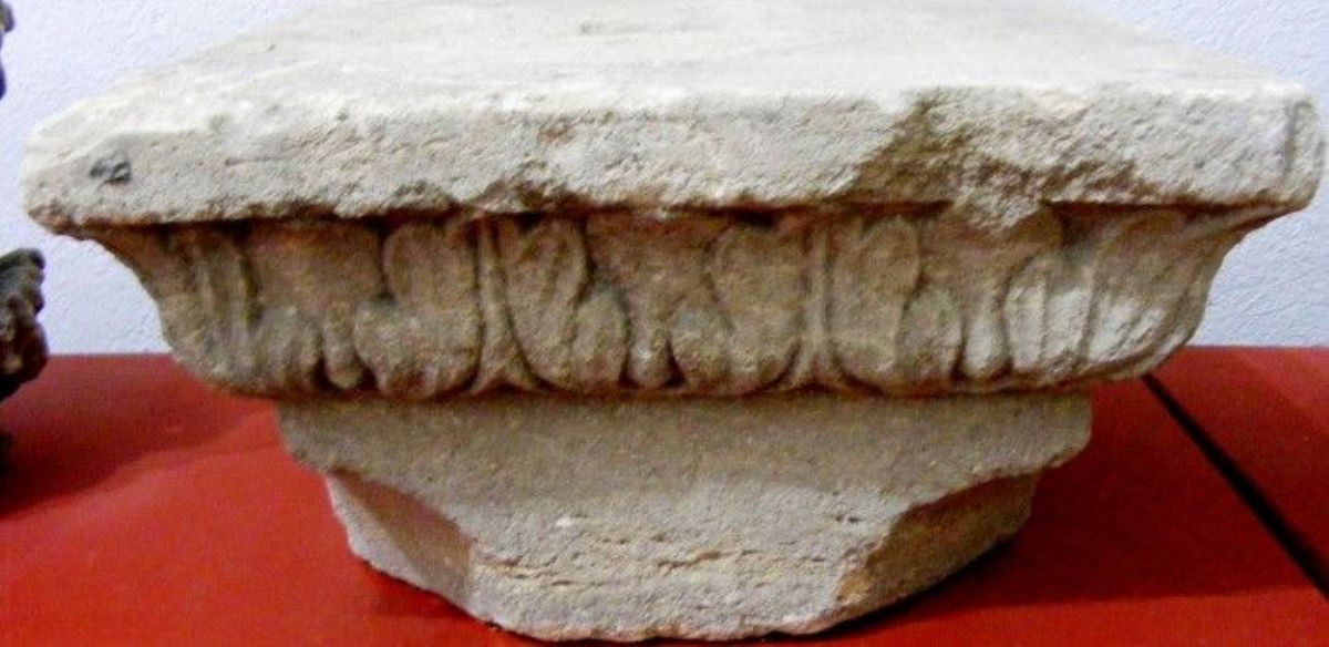 capitel
