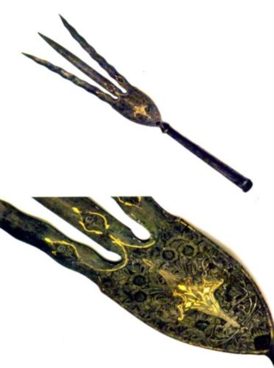 trident