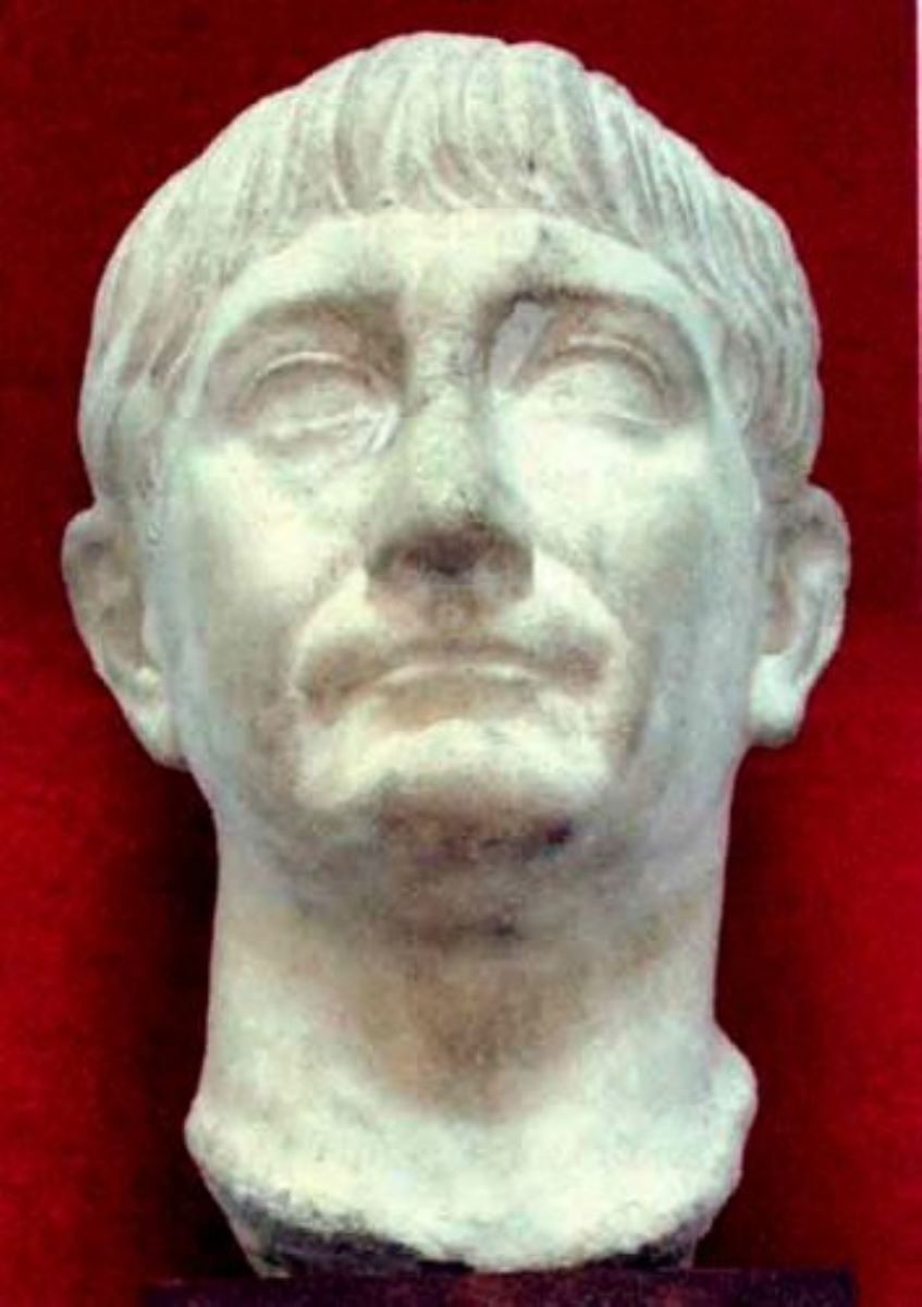 Statuie