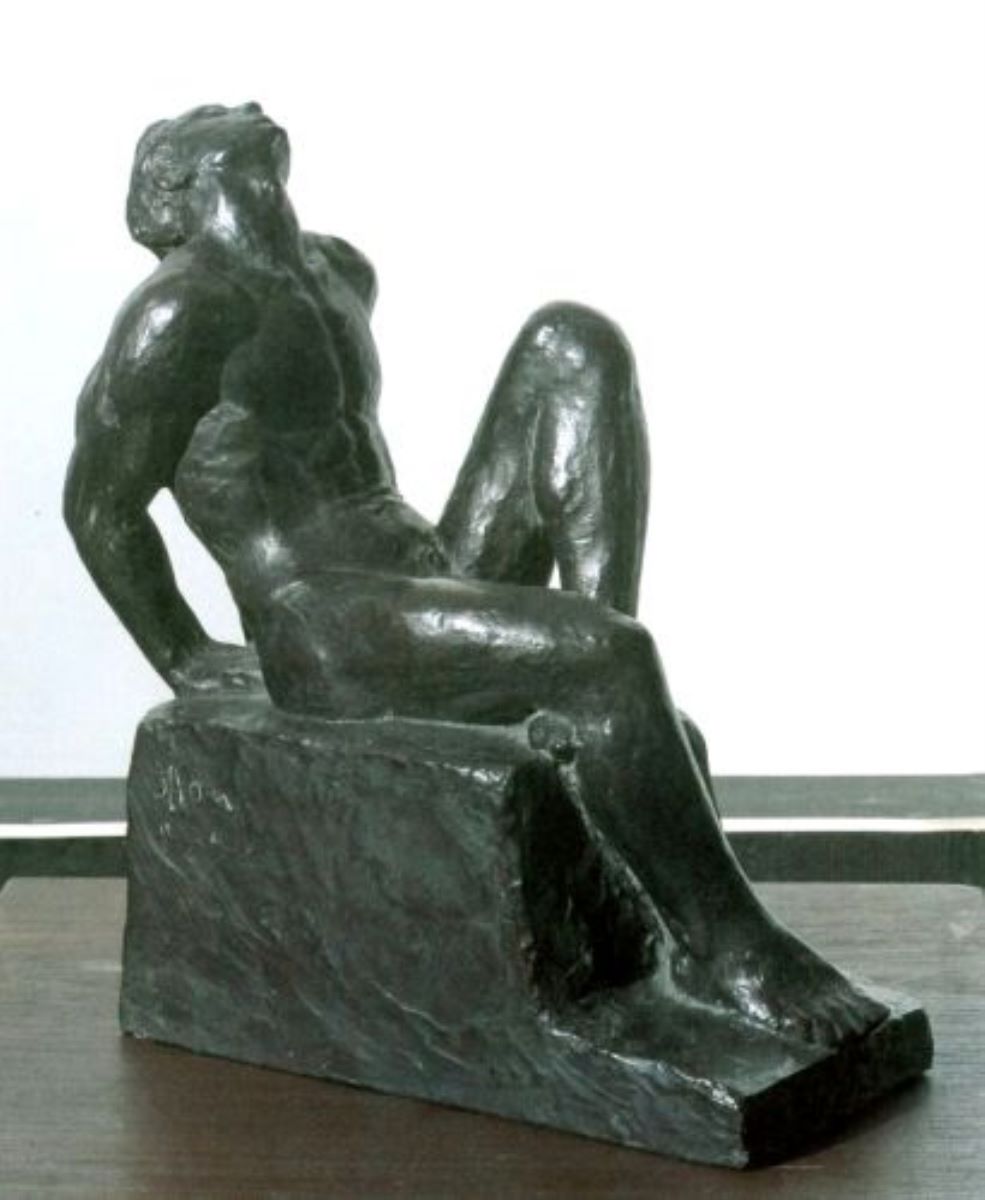 Nud - bărbat șezând