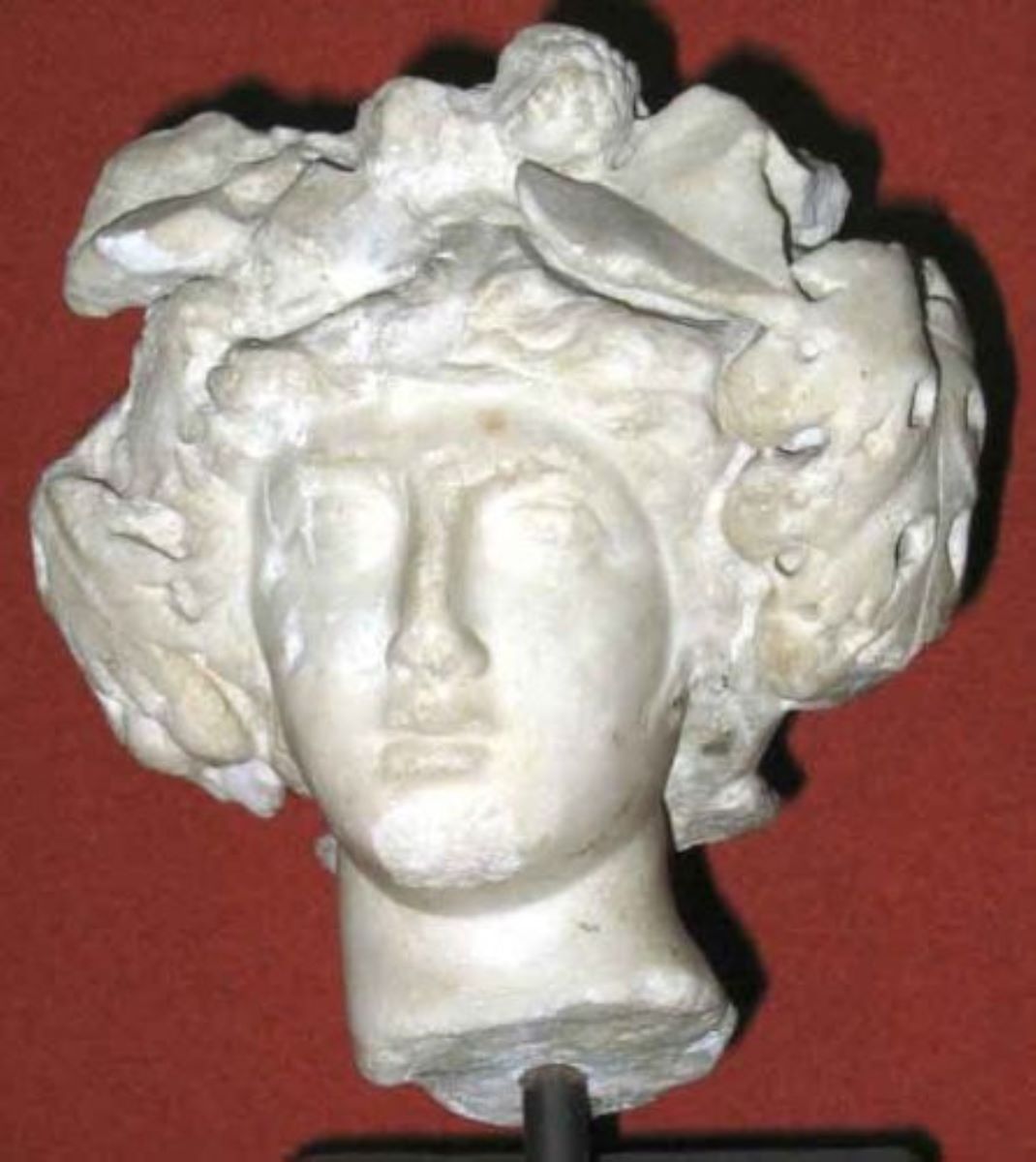 Cap de statuetă antropomorfă