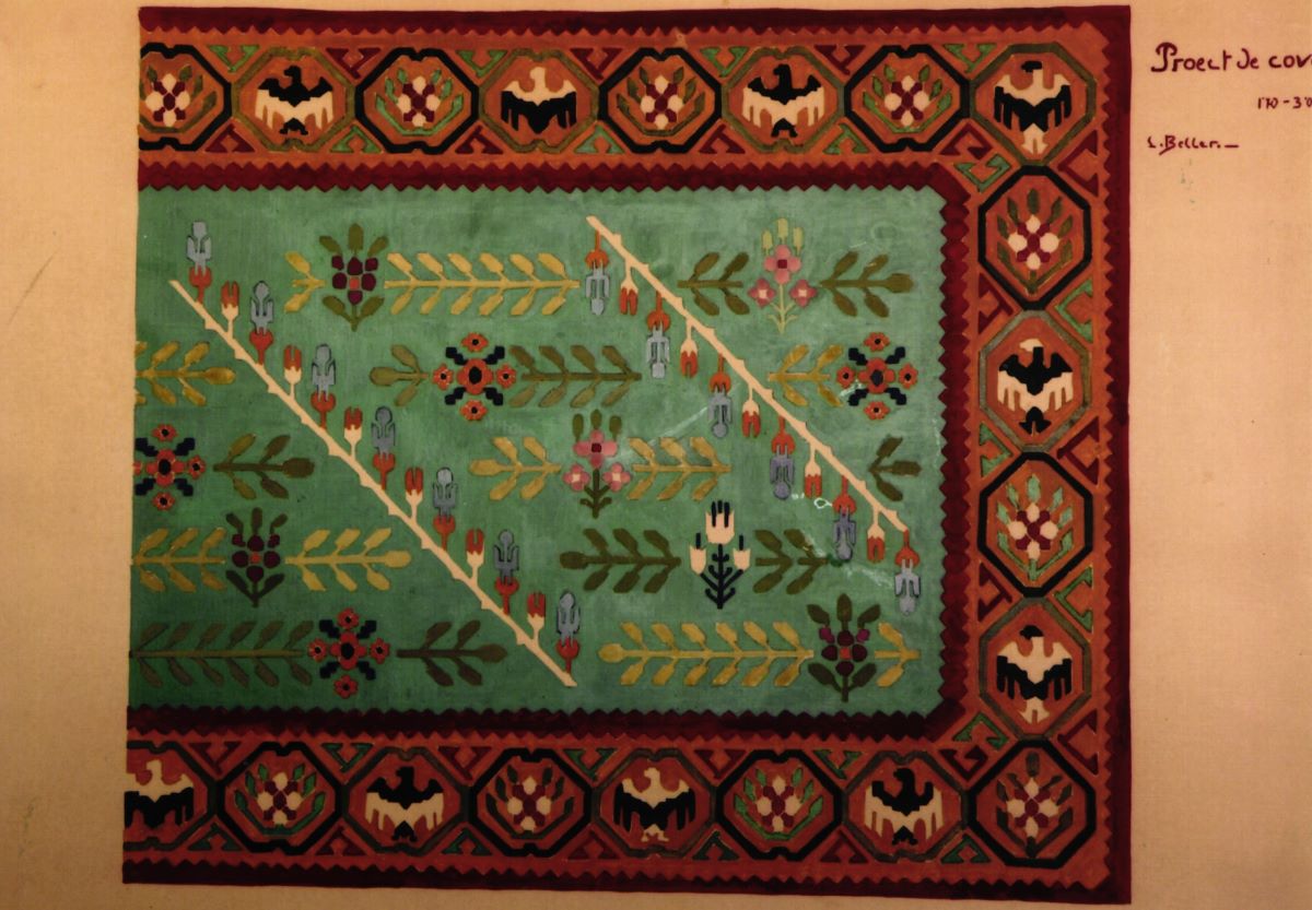 Decor floral cu siluete stilizate de vulturi