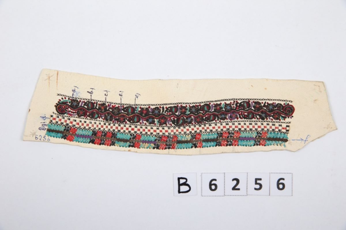 Model de broderie cojoc femeiesc