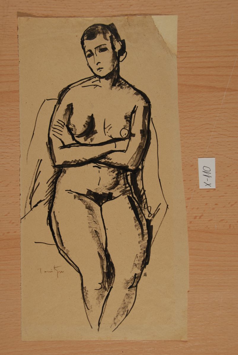 Nud șezând