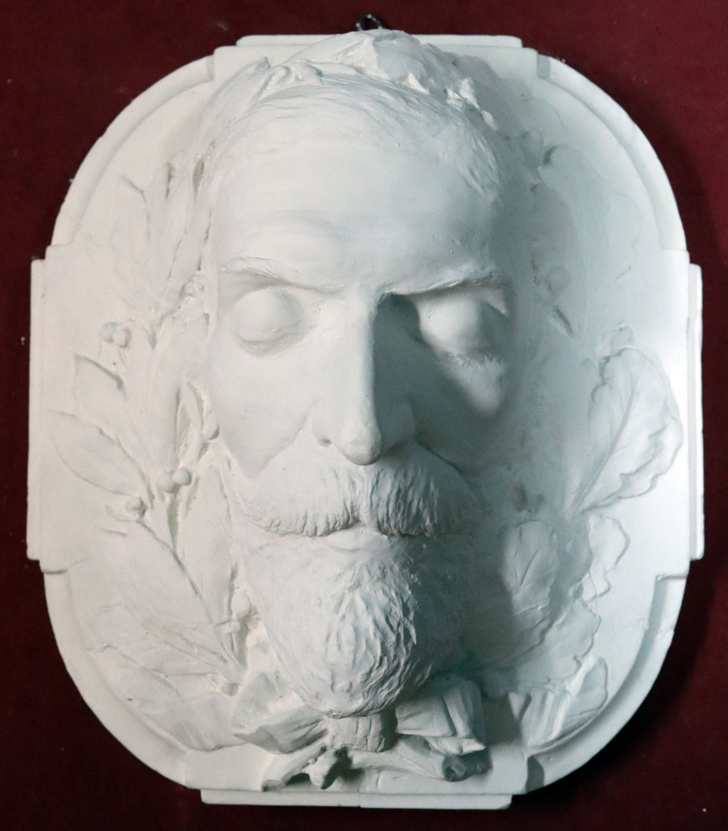 Masca mortuară a Regelui Ferdinand I