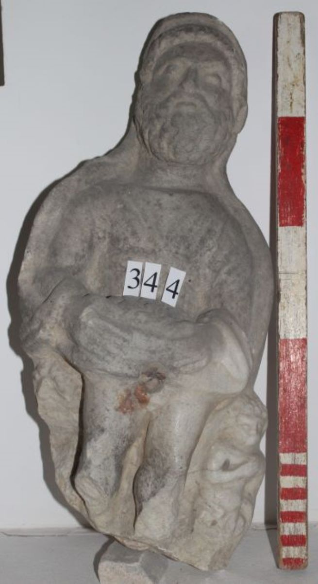 Priap cu Eros statuetă