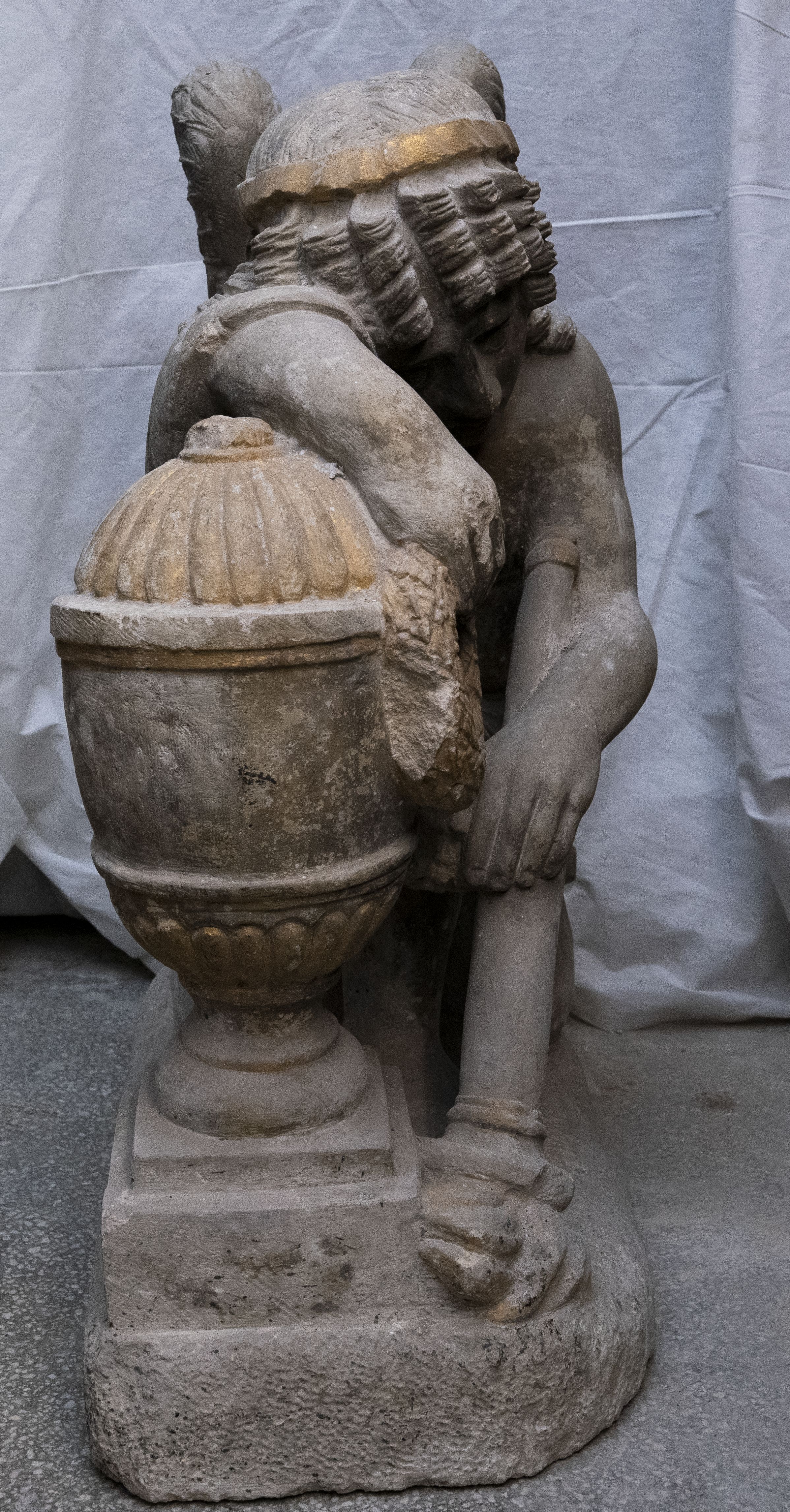Monumentul funerar al lui Domokos Simai jr. (\tfragment)